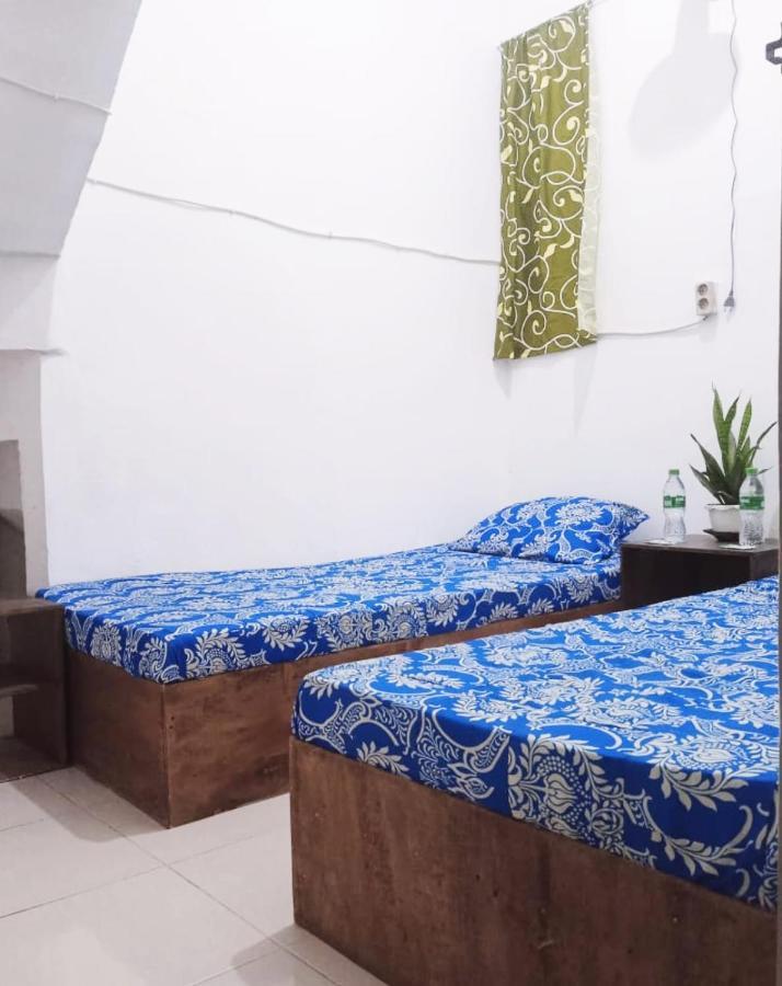 Sintang Greenkost旅舍 外观 照片