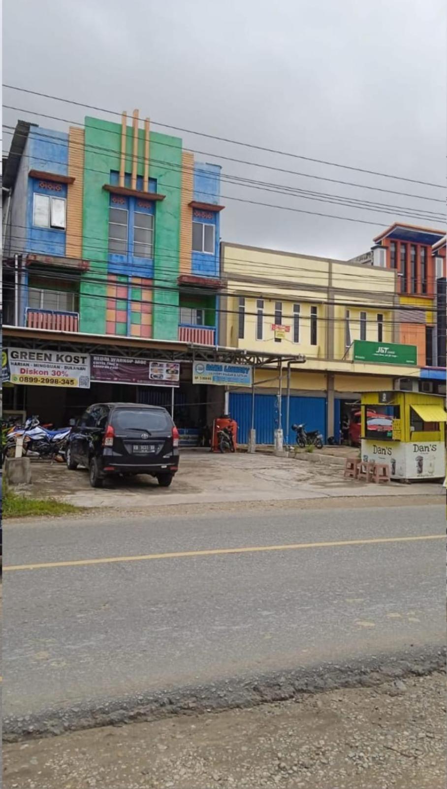 Sintang Greenkost旅舍 外观 照片