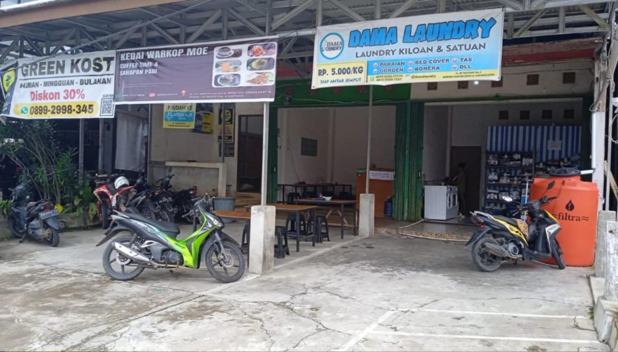 Sintang Greenkost旅舍 外观 照片