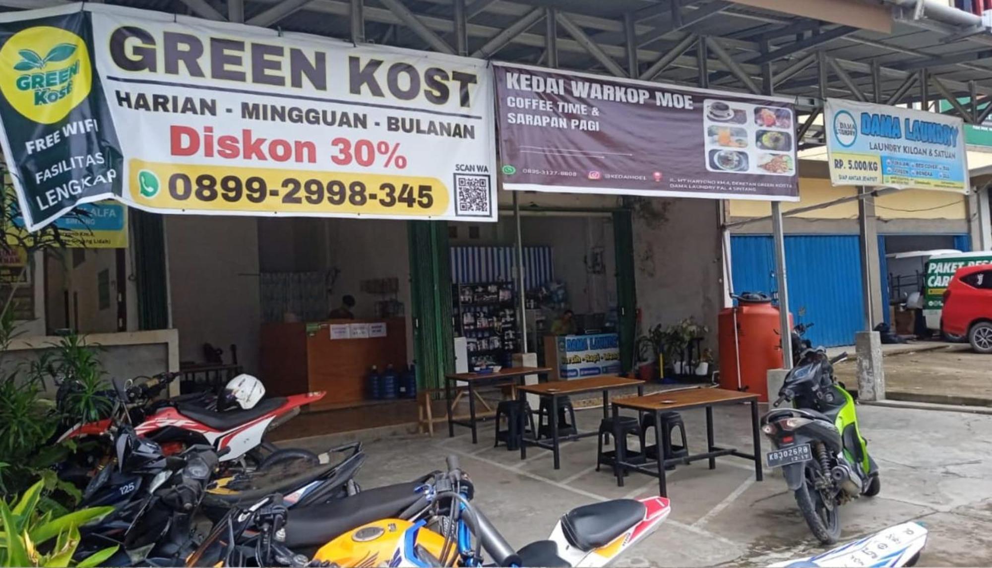 Sintang Greenkost旅舍 外观 照片