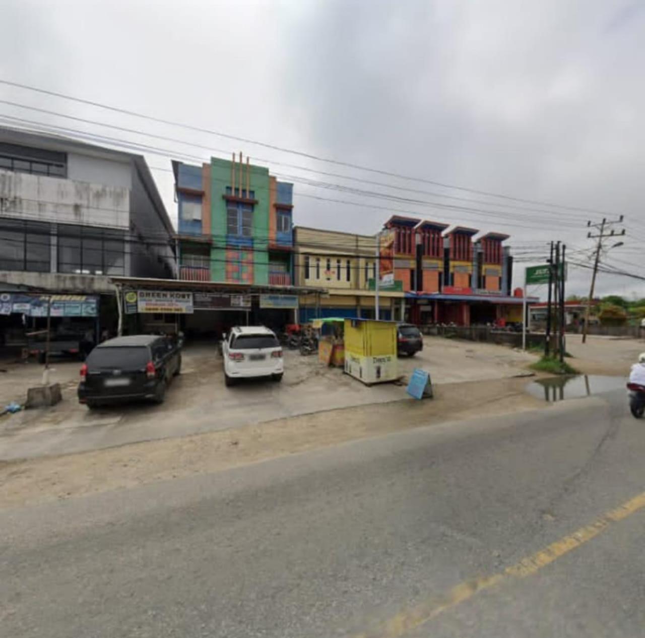 Sintang Greenkost旅舍 外观 照片